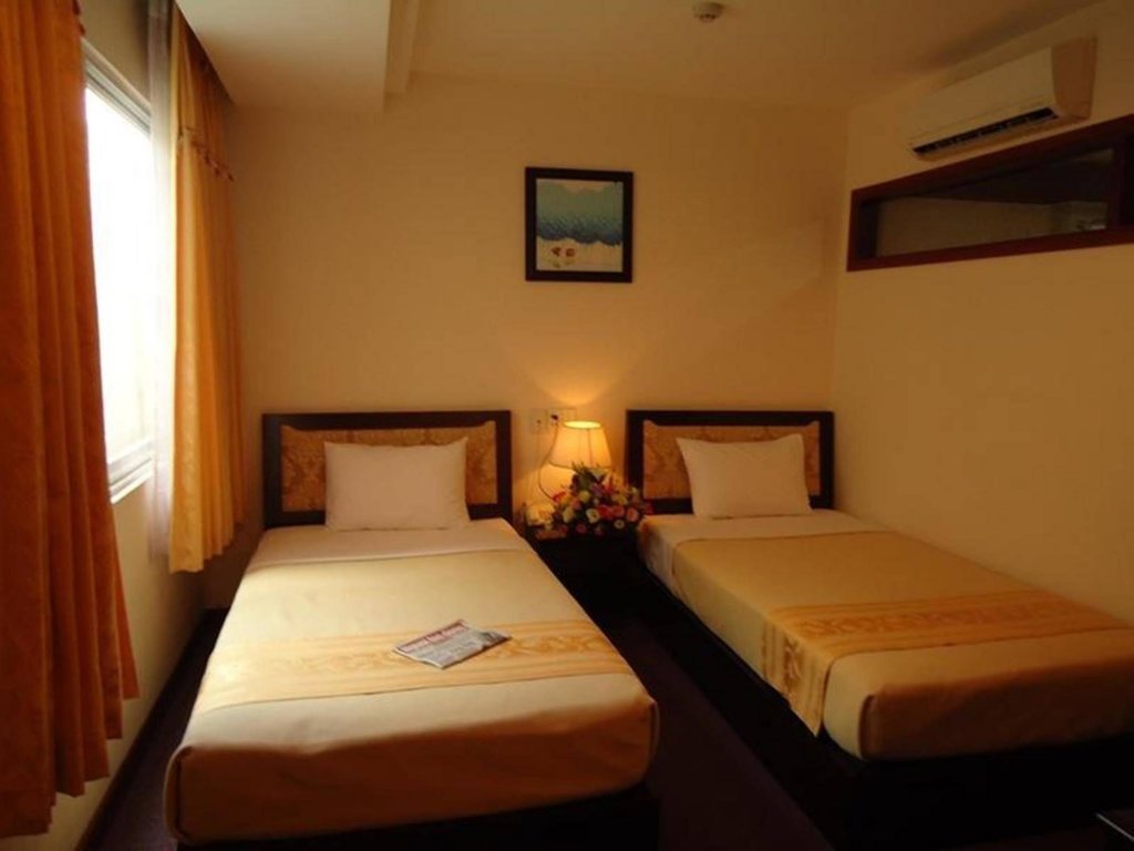 Фото Dong Kinh Hotel