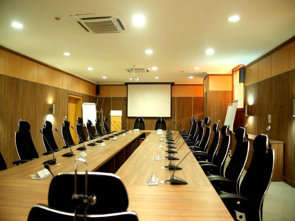 Фото Best Western Plus Elomaz Hotel