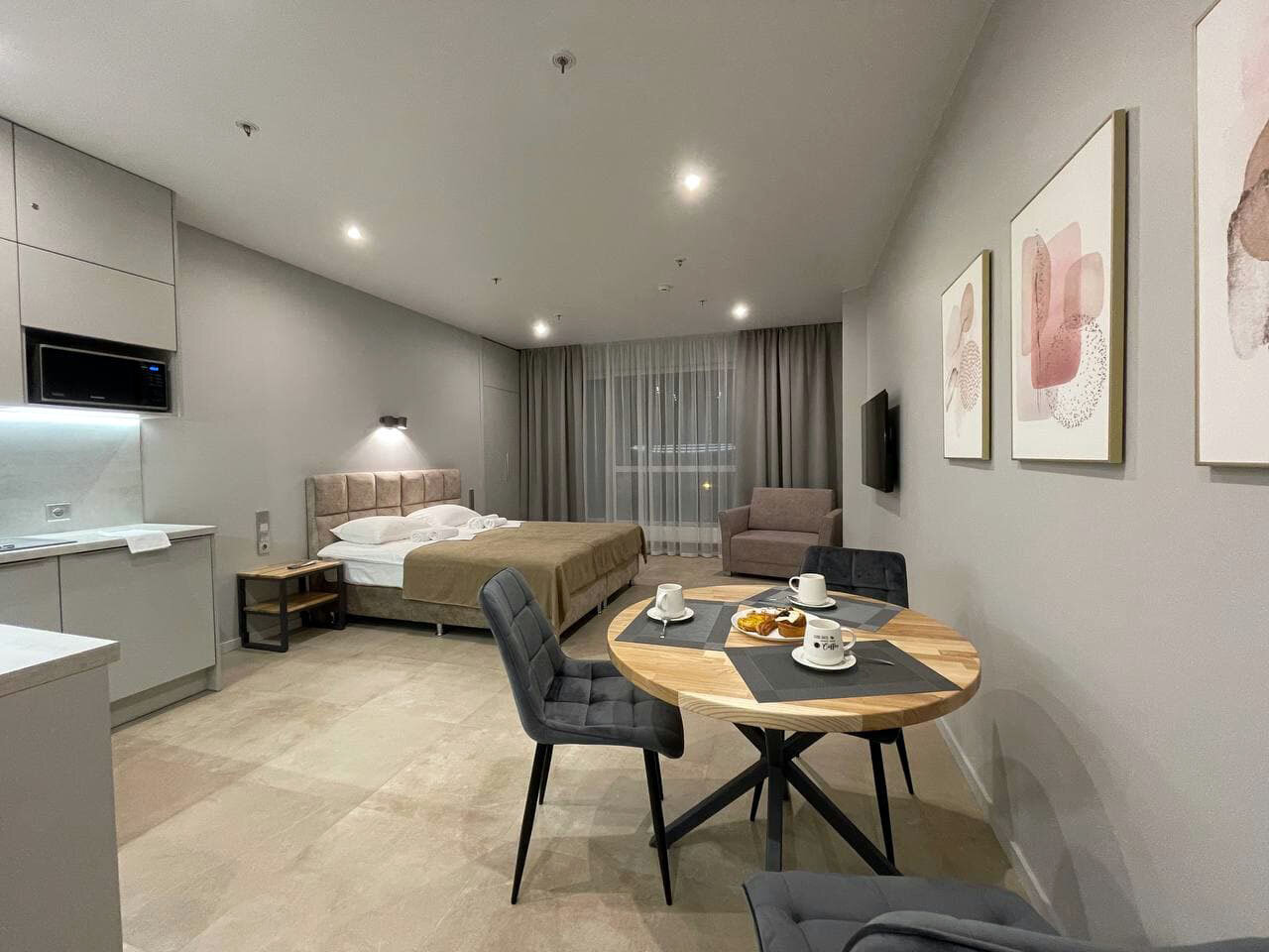 Фото отеля 2