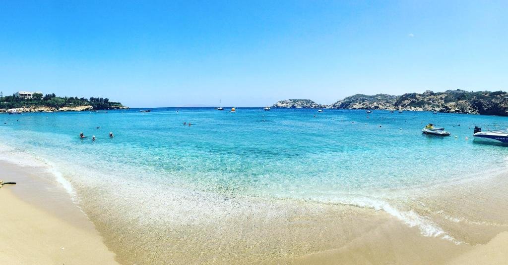 Фото Alexander House