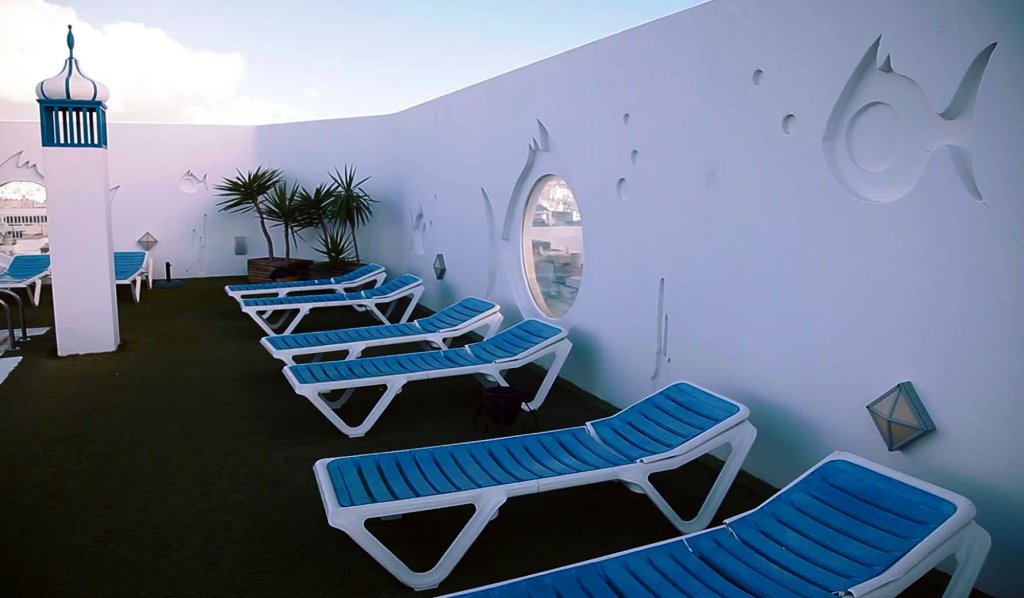 Фото Lancelot Hotel