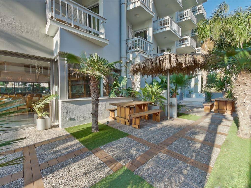 Фото Palace Hotel Glyfada