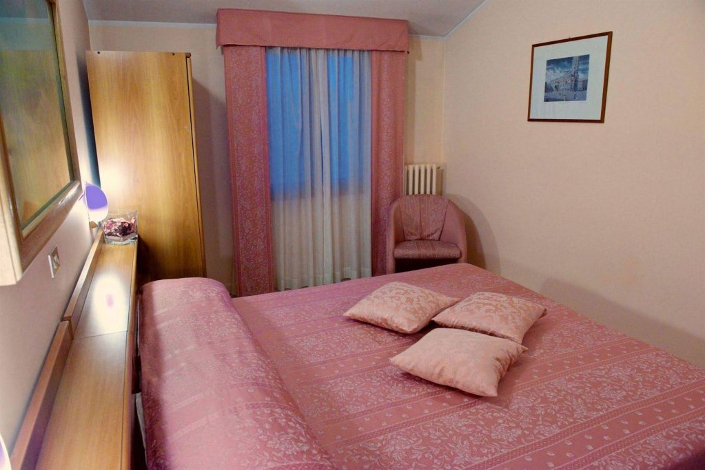 Фото Hotel Europa