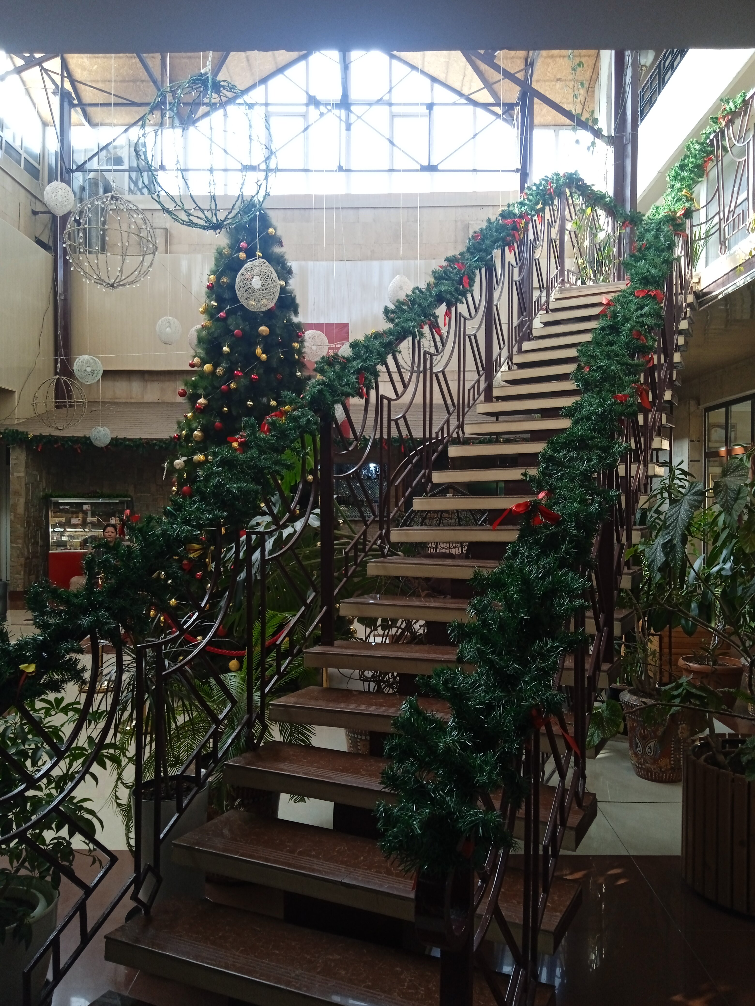 Фото ОШ Нуру