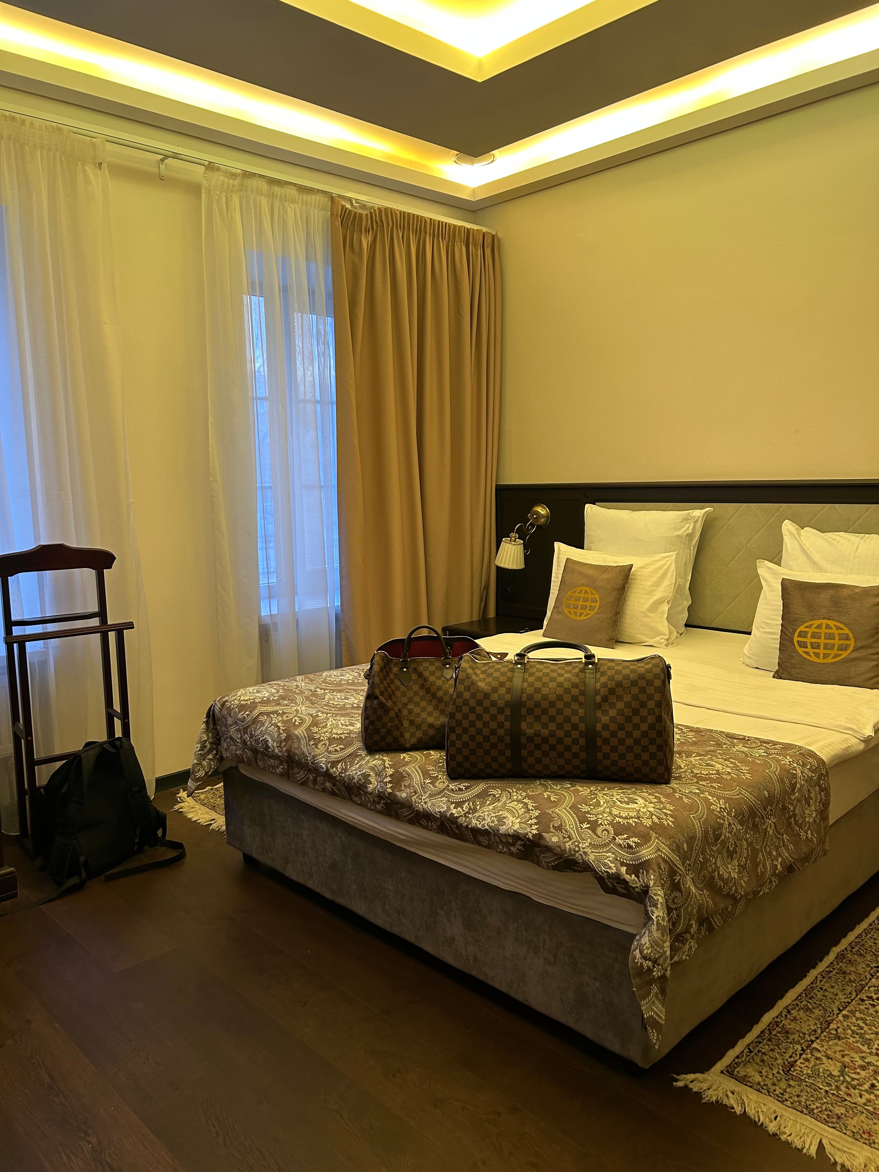 Фото Меншиков