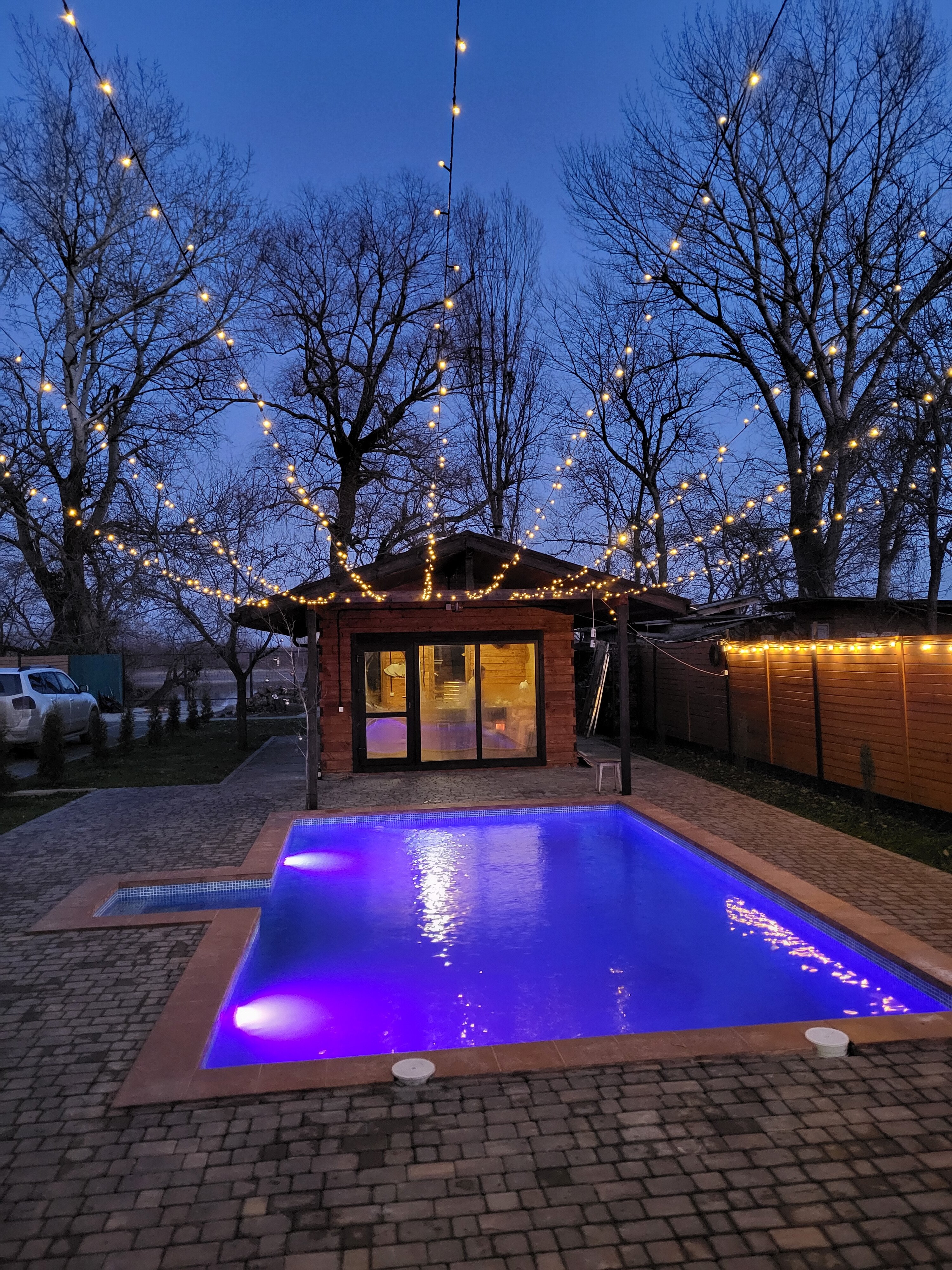 Фото Блэк_хаус