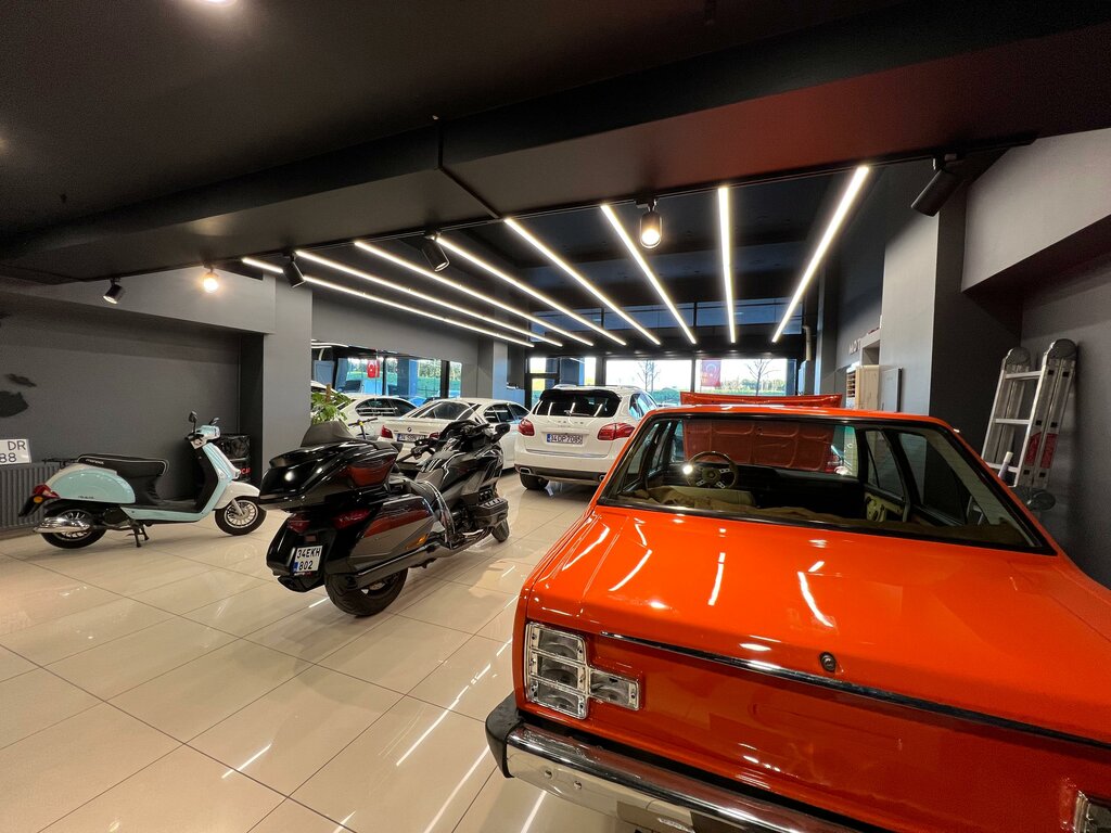Car dealership MottoCar, Istanbul, photo