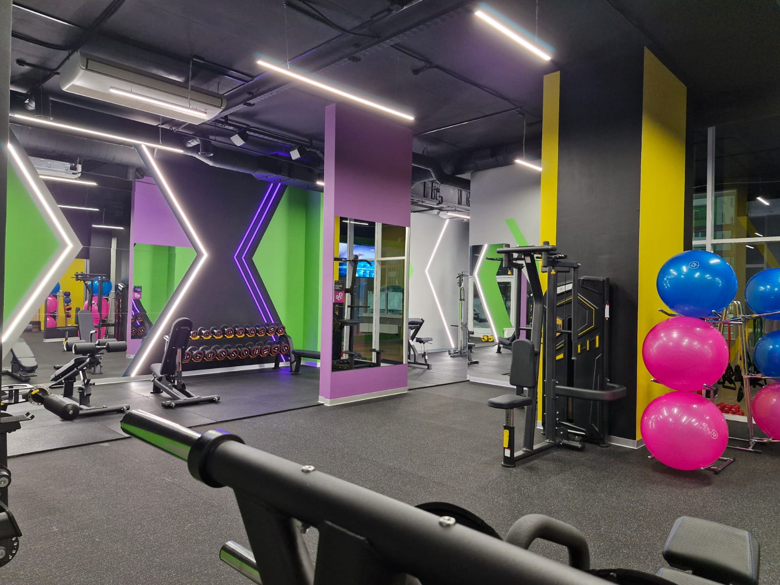 Xfit point микрорайон зеленый город 4 фото