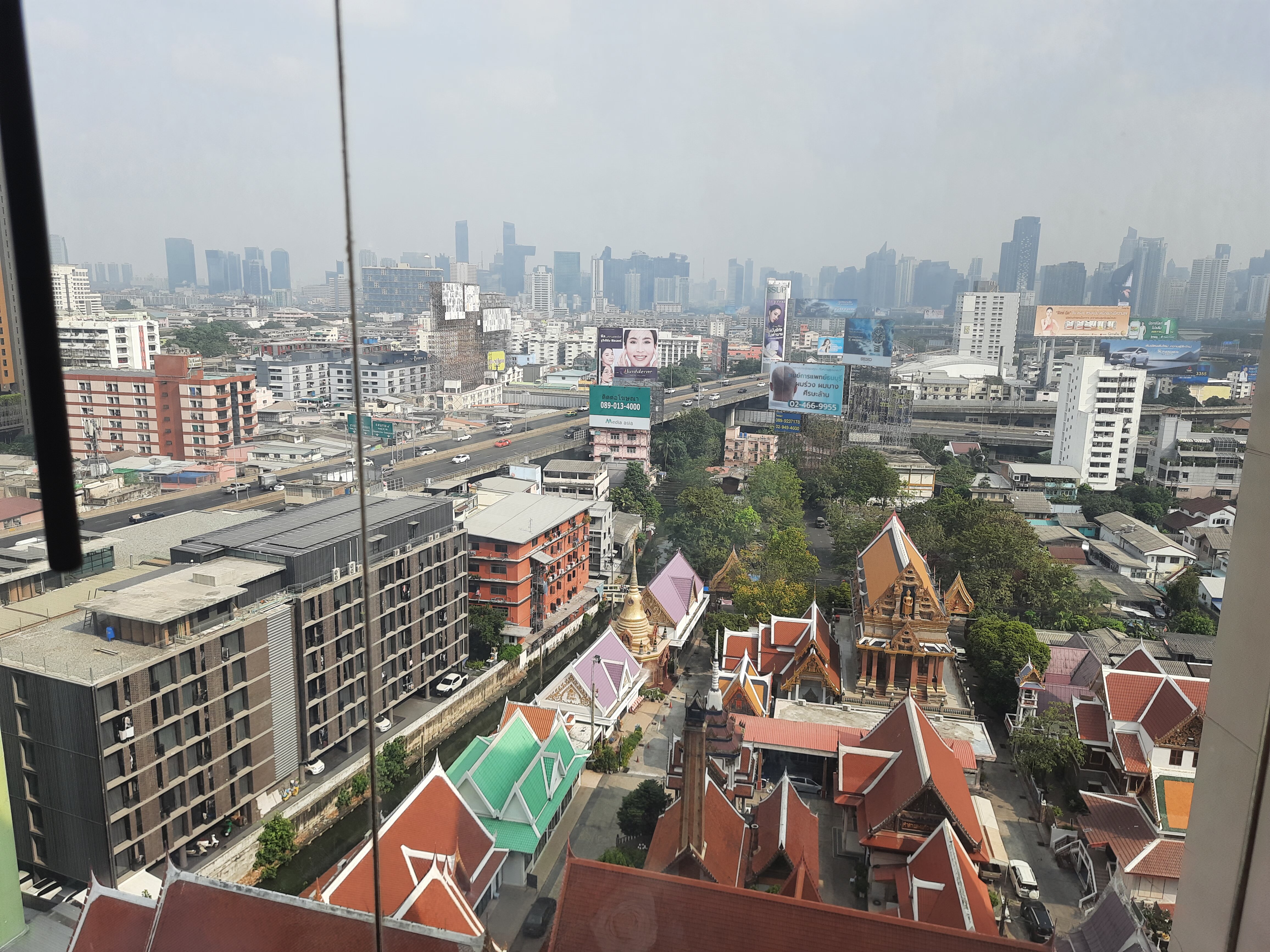 Фото Century Park Hotel