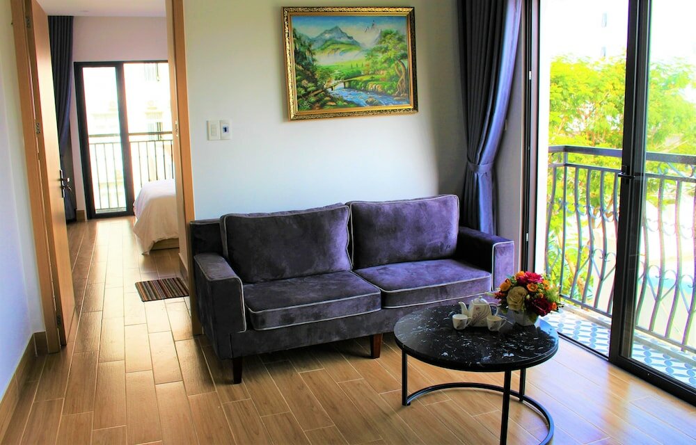 Фото Lion Apartment