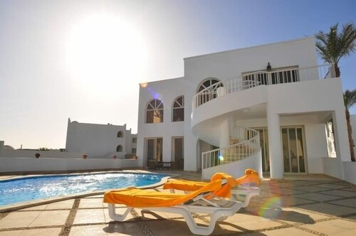 Гостиница Amazing 4 Bedroom Villa в Шарм-эль-Шейхе