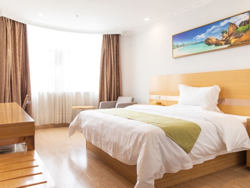 Фото GreenTree Alliance Foshan Nanhai Pingzhou Yuqi Street Hotel