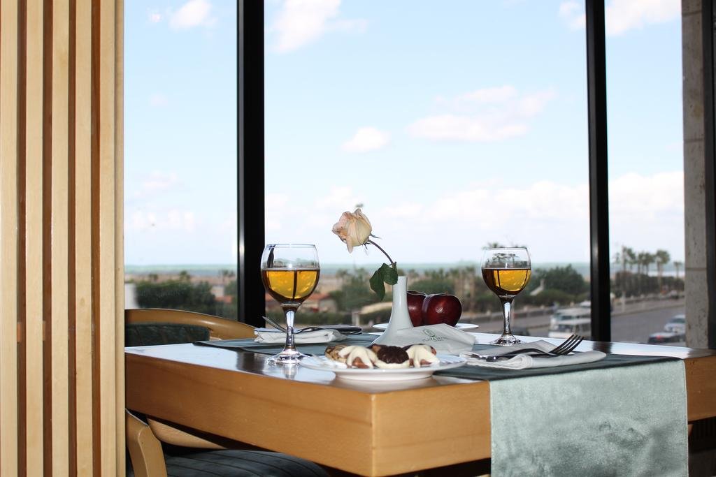 Фото Плаза отель