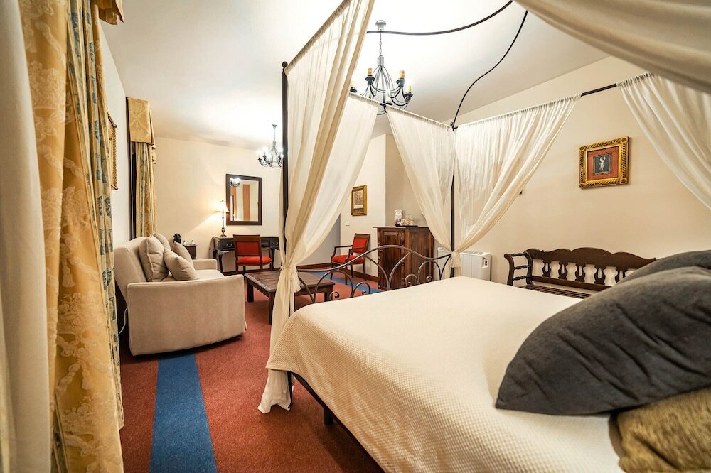 Фото Hotel Alvar Fañez