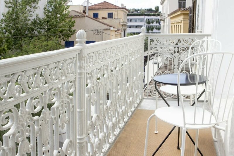 Гостиница Azelia Suites - Acropolis View в Афинах