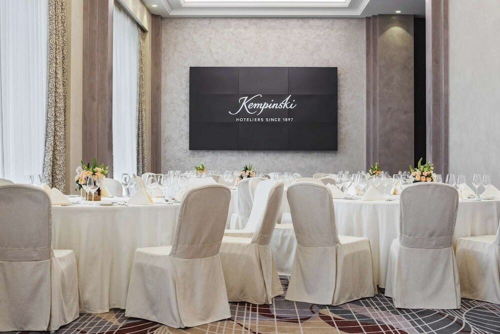 Фото Grand Hotel Kempinski