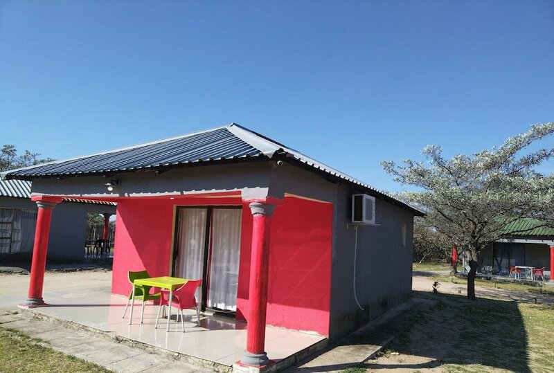 Гостиница Moholoholo lodge