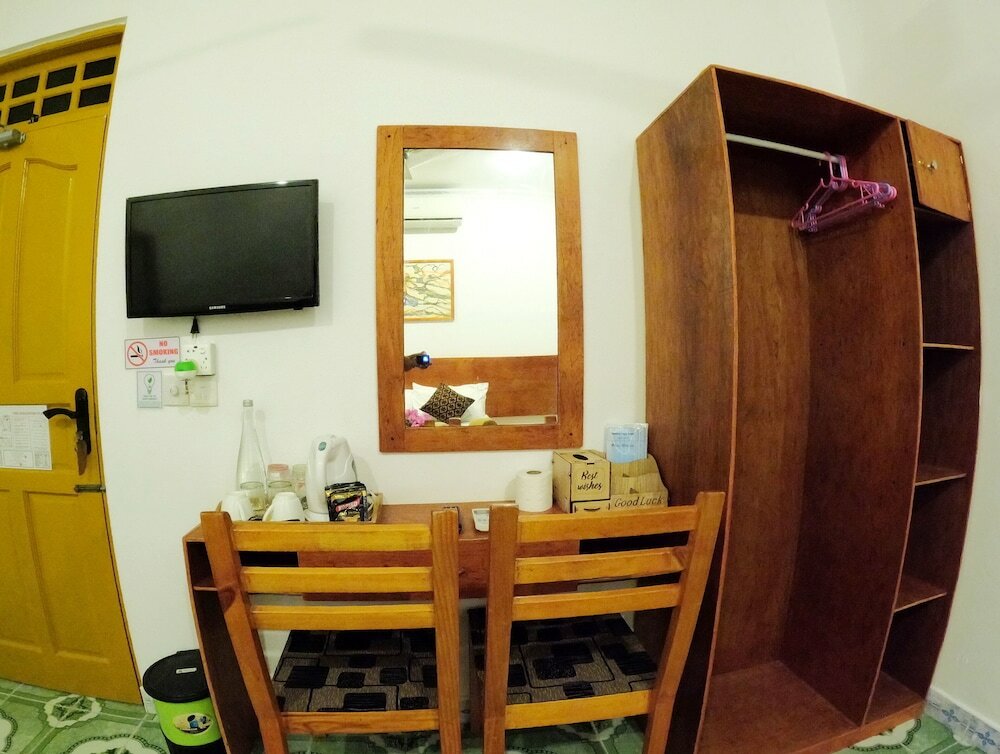 Фото Adroit Beach Inn