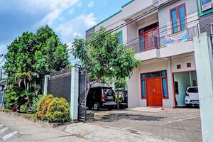 Гостиница Oyo 92069 Rafa Kost в Джамби