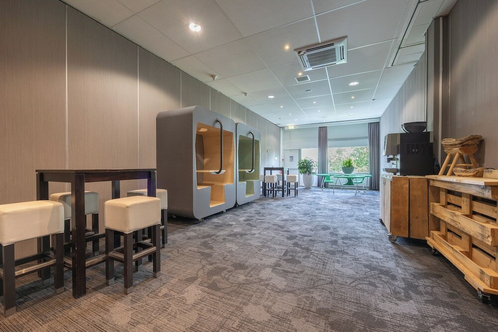 Фото Rotterdam Airport Hotel, Bw Signature Collection