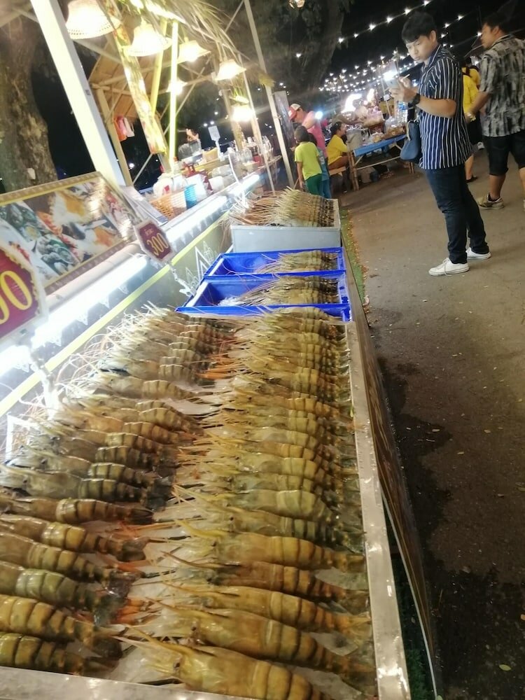 Фото Lom Choi Home Stay Ayutthaya - Hostel