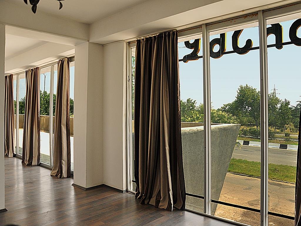 Фото Grand Hotel Tbilisi