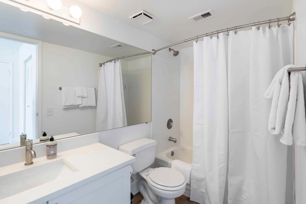 Фото The Cove at Boynton Beach