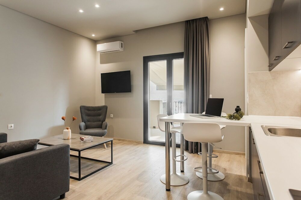 Фото Wyz Piraeus