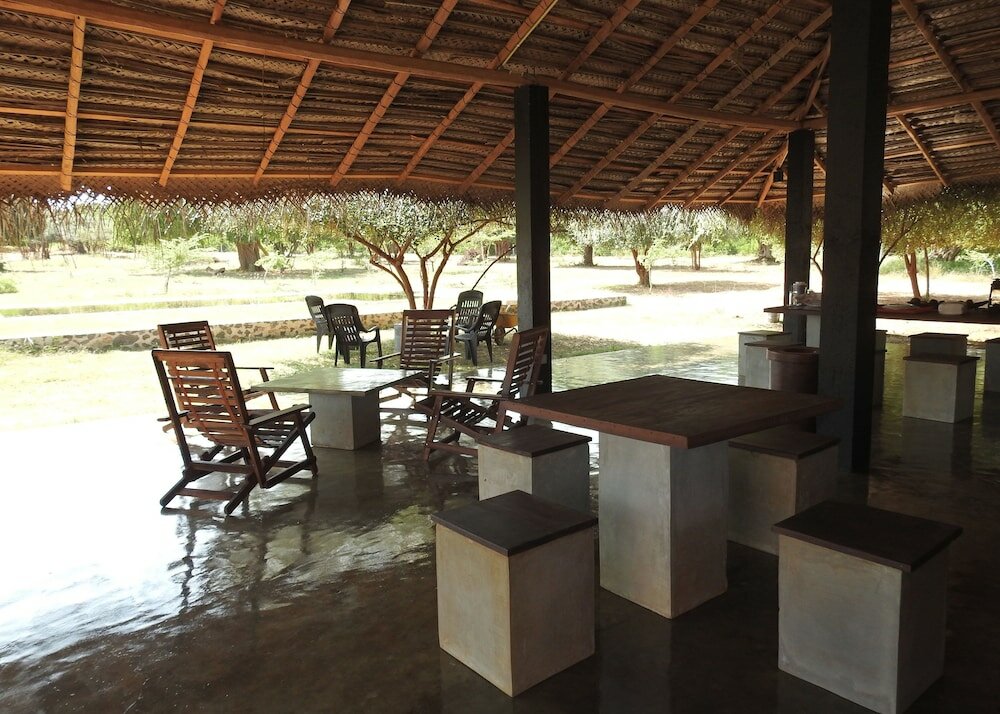 Фото The Elephant Pass Yala - Hostel
