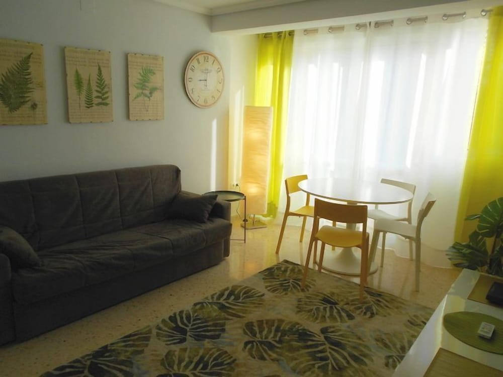 Фото Avenida Roma