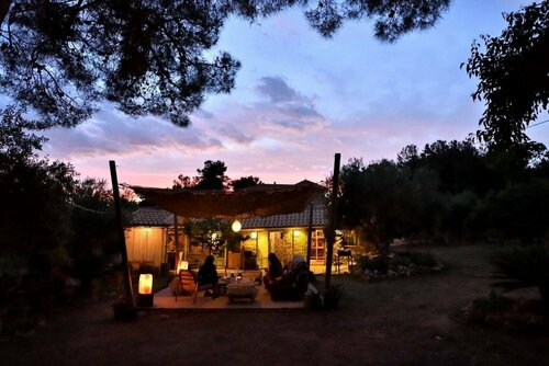 Гостиница Glamping at a Lovely Tent in Skiaxtro- Marathopoli