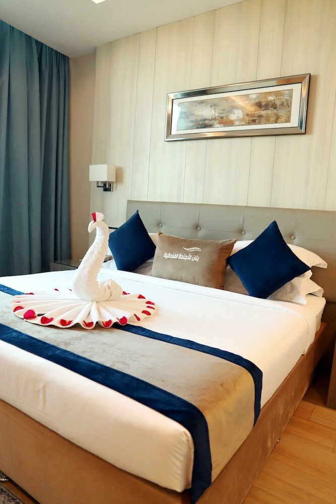 Фото Banan Hotel Suite