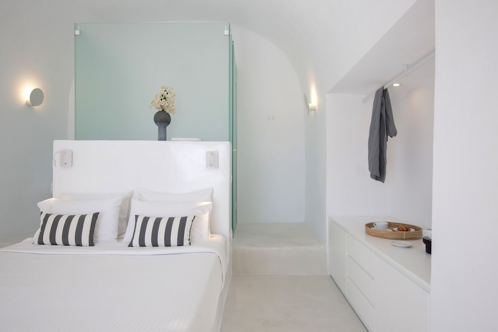 Фото Apanema Cavehouses Santorini