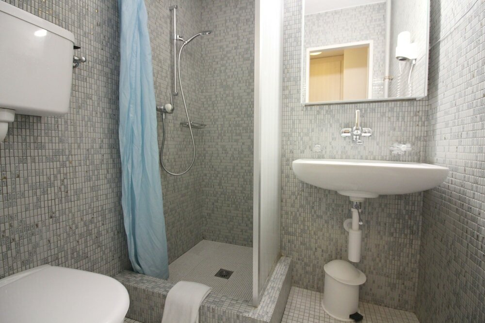 Фото Apartments Swiss Star Aussersihl