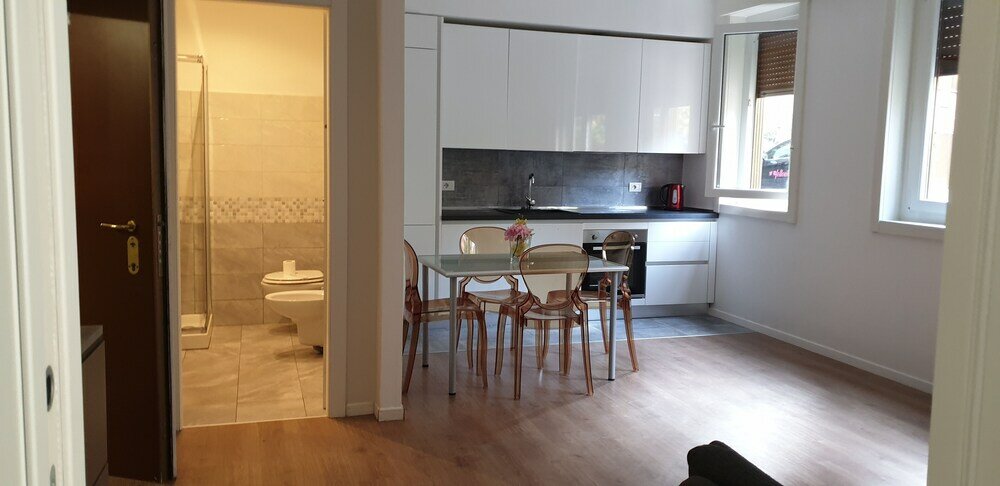 Фото Royal Apartment