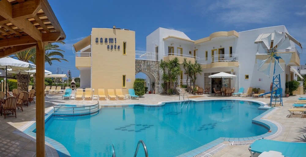 Фото Отель Cosmi Apartments