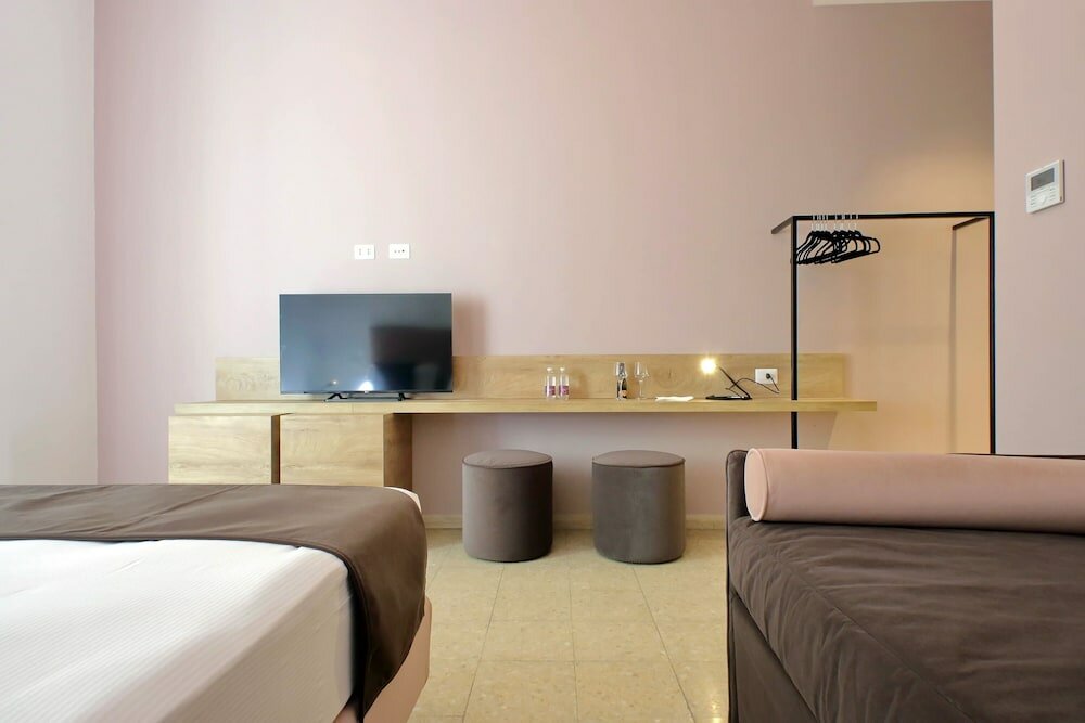 Фото Youroom Quattro Fontane - Rooms