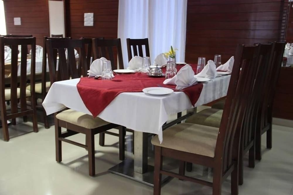 Фото Hotel Highsky - Outer Ring Road