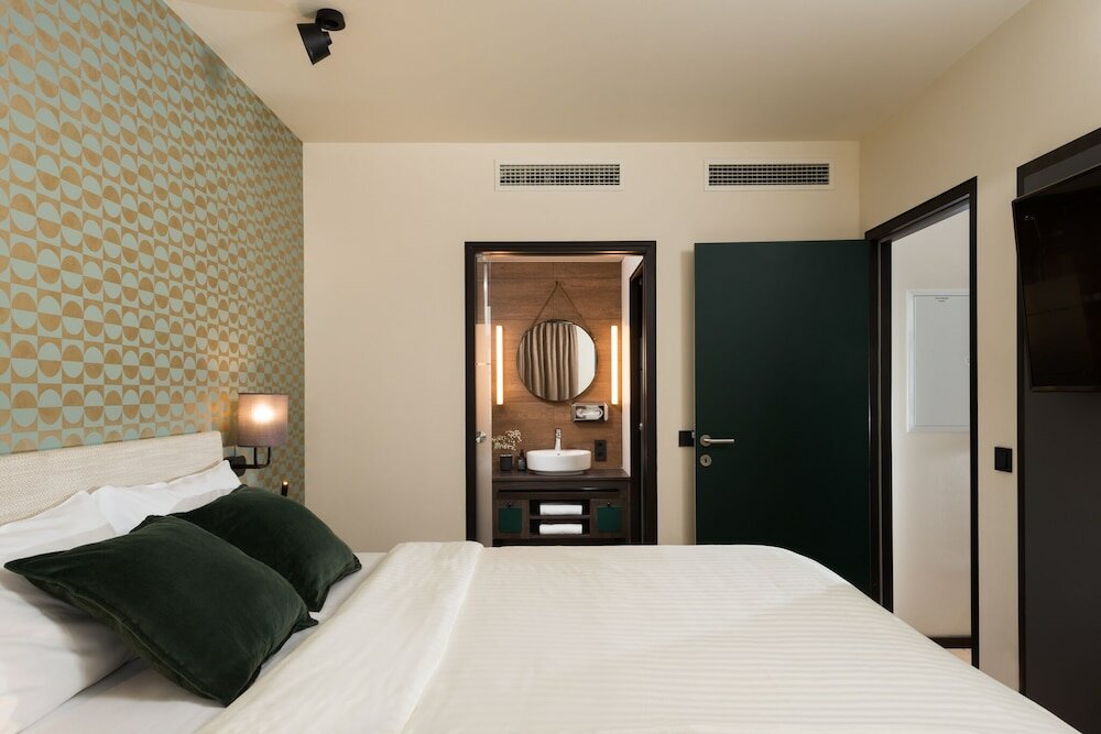 Фото Master Mirabell