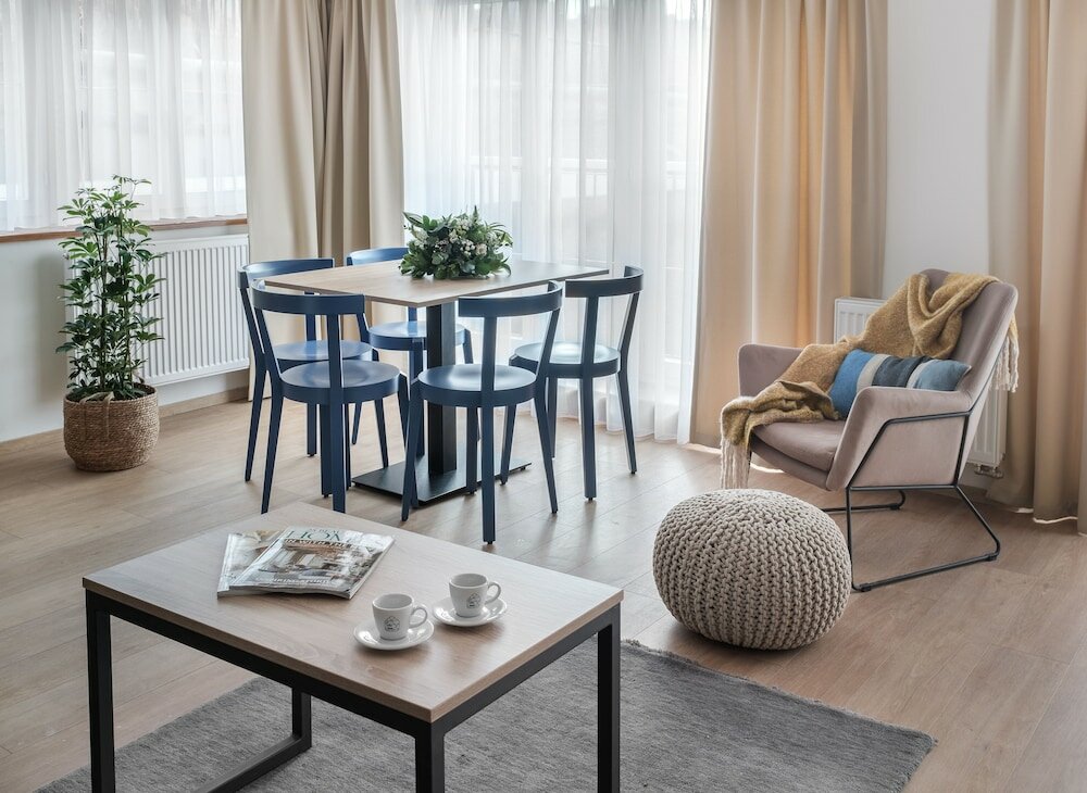 Фото City Nest Apartments by Adrez Living