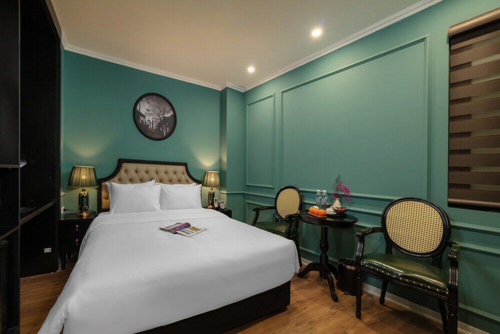 Фото Madelise Adora Hotel