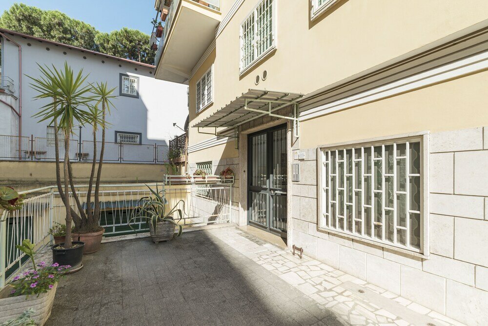 Фото Aurelio Apartment Near the Mm Ubaldi