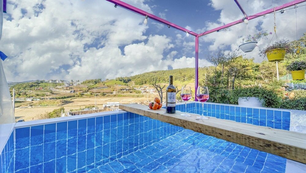 Фото Yeosu Artist Pension