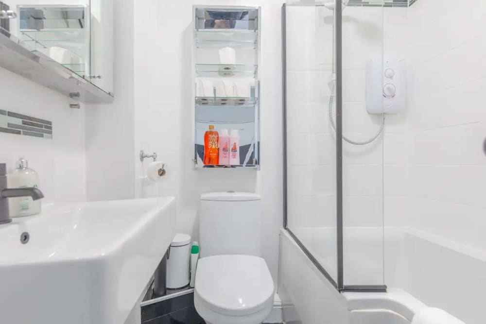 Фото Chic and Cosy 1bd Flat - Bethnal Green