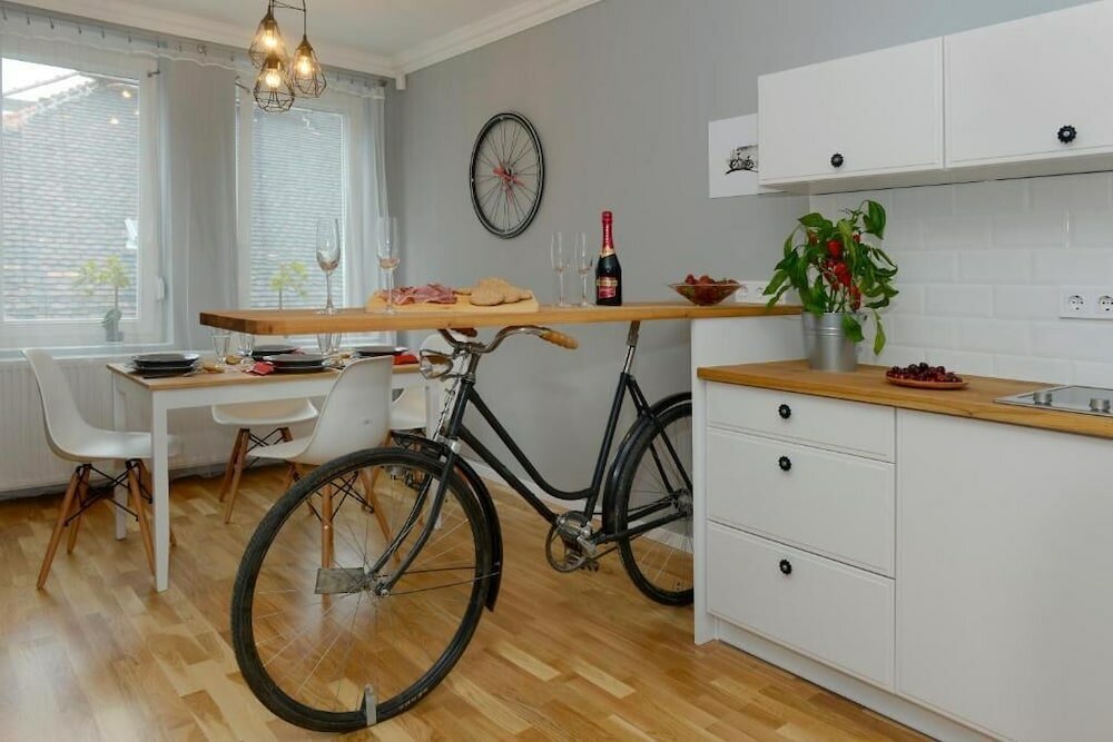 Фото Walk Inn Váci 42