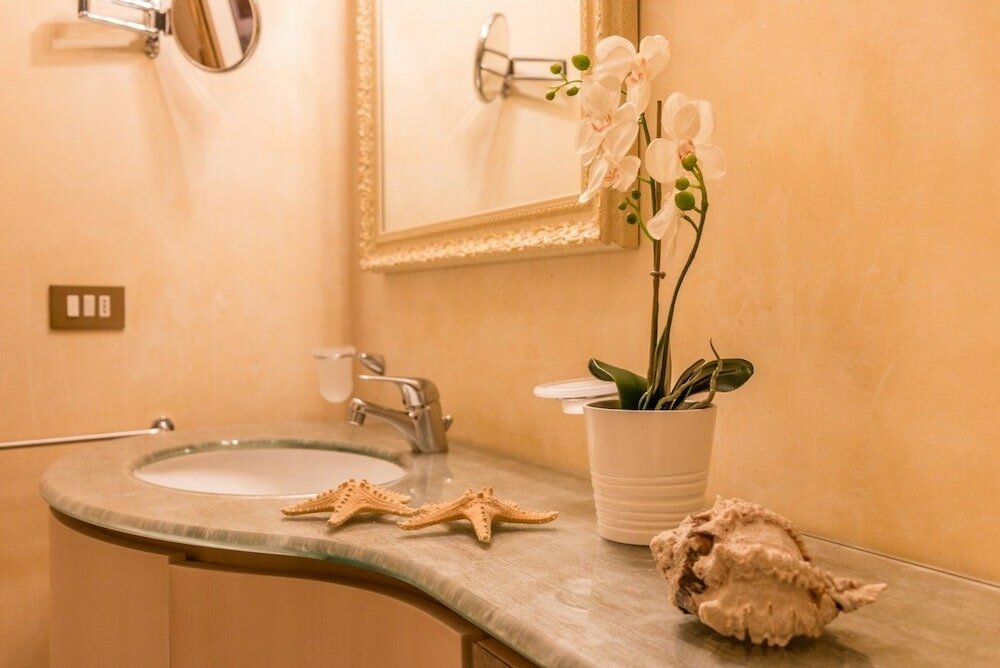 Фото Fenice Backstage over Canal