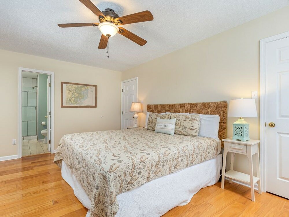 Фото The Flying Pigs Cottage