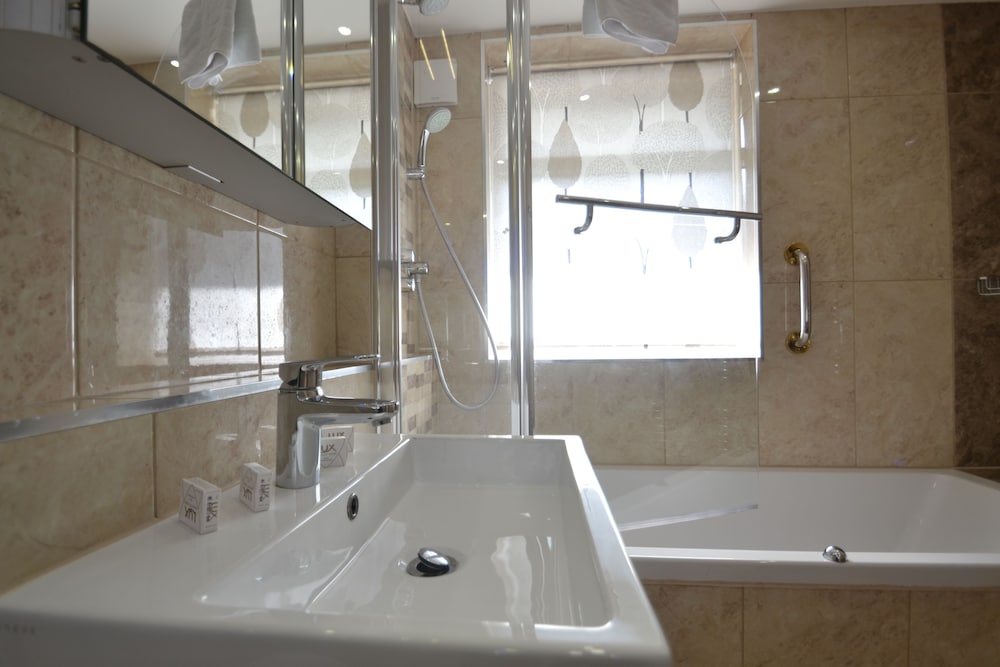 Фото Hyde Park Suites