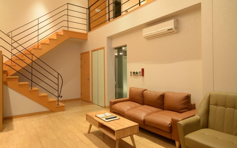 Фото Life Style F Hotel