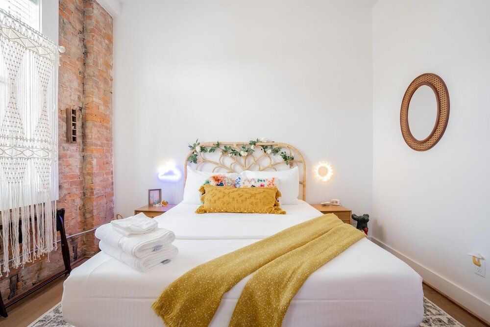 Фото Pickle Factory Hotel